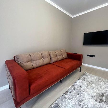 Oner Apartment アルマトイ エクステリア 写真